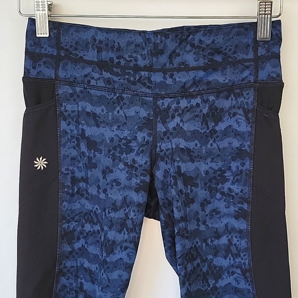 Athleta Blue Dabble Be Free Knicker Capri Leggings Size XS - Picture 2 of 15